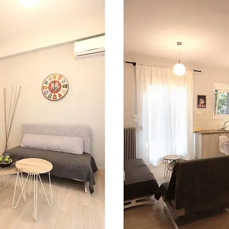 Pale Coloured In Historic Centre Apartment